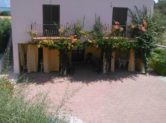 Nonna Antonietta * San Teodoro (Sardinia)